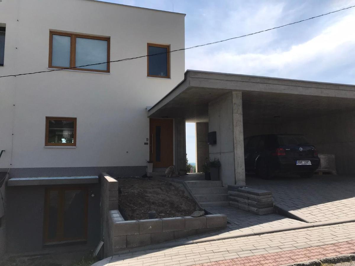 Soukromy Pokoj S Kuchyni A Koupelnou V Radovce Nove Mesto na Morave Dış mekan fotoğraf