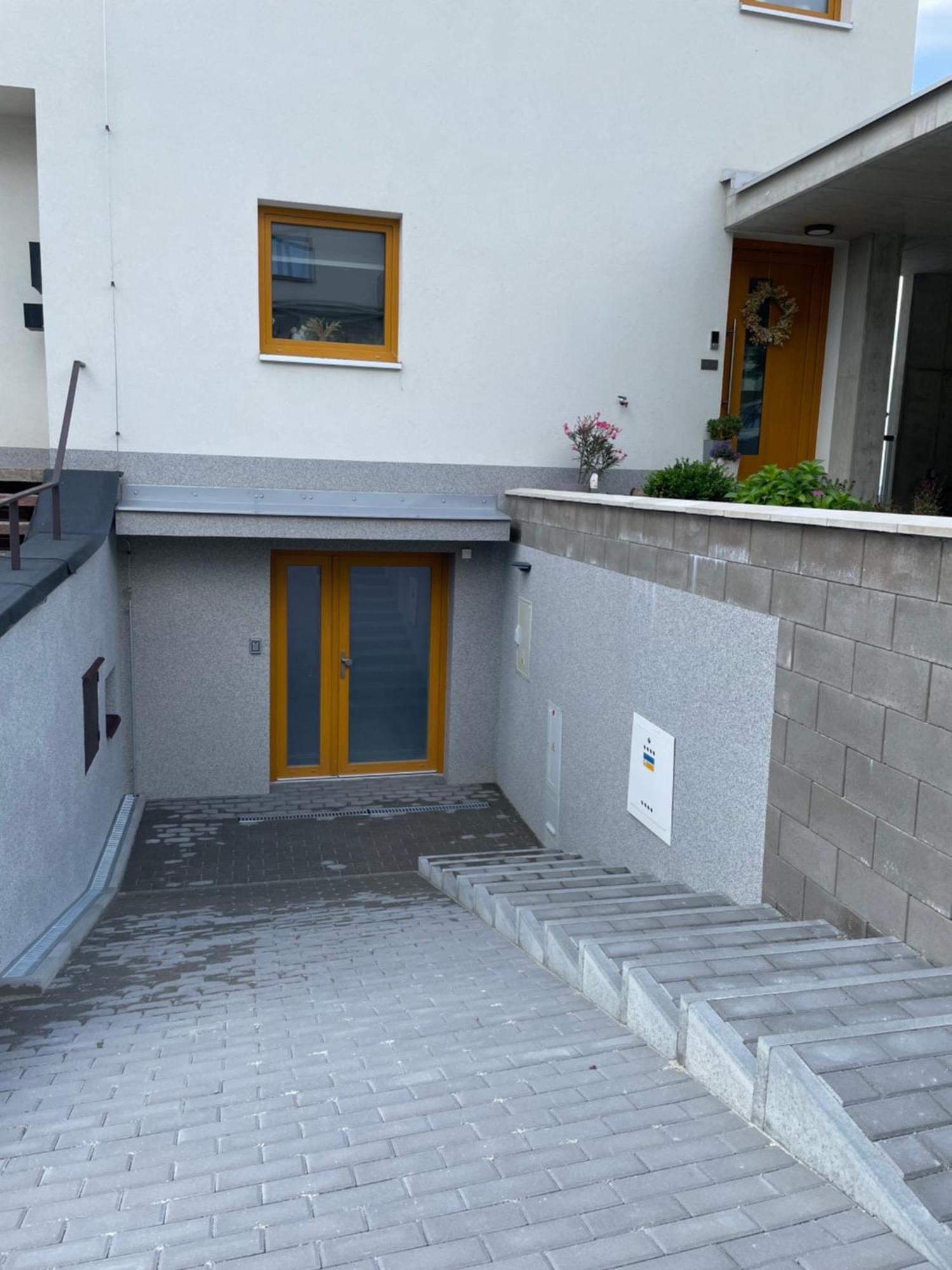 Soukromy Pokoj S Kuchyni A Koupelnou V Radovce Nove Mesto na Morave Dış mekan fotoğraf